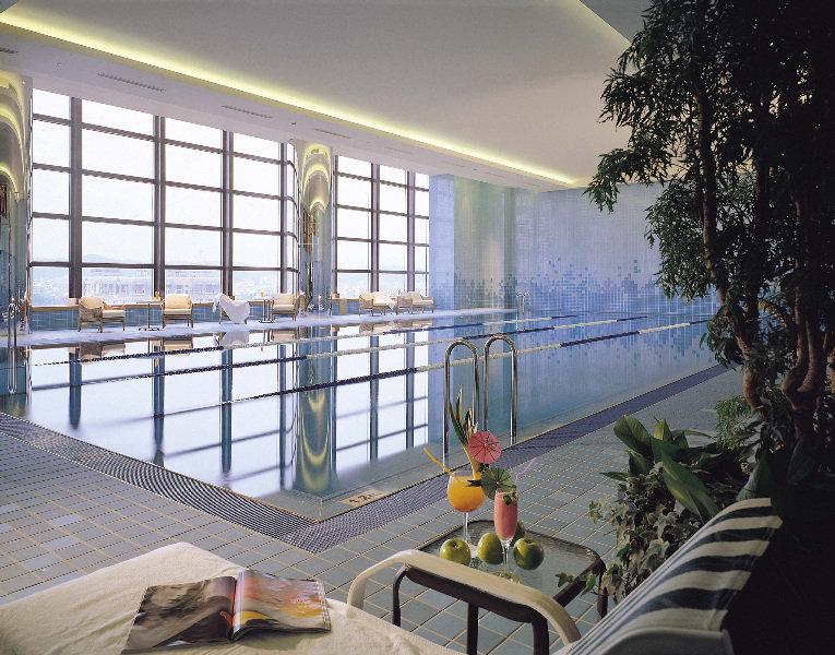 Ambassador Hotel Hsinchu Kemudahan gambar The pool at the Westin Palace, Brussels