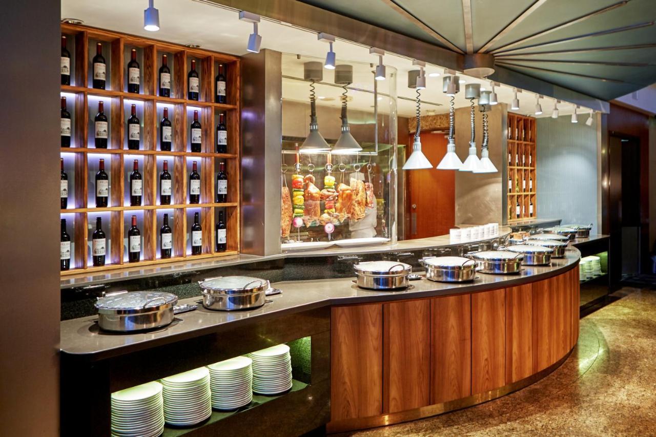 Ambassador Hotel Hsinchu Luaran gambar A buffet at a hotel